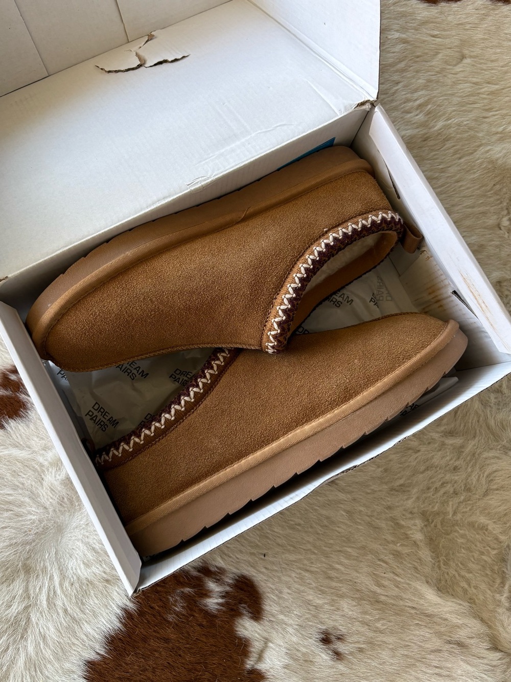 NEW in box: Dream Pairs Chestnut Suede Slip-On Cozy  Shoes
